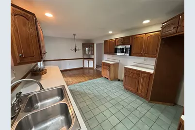 235 Main St, Connoquenessing Boro, PA 16033 - Photo 14