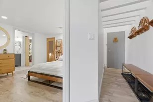 1 Pius St, Pittsburgh, PA 15203 - Photo 2