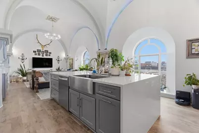 1 Pius St #B4, Pittsburgh, PA 15203 - Photo 12