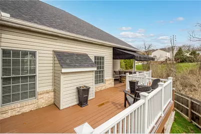 1045 Maplewood Drive, Cecil, PA 15317 - Photo 20