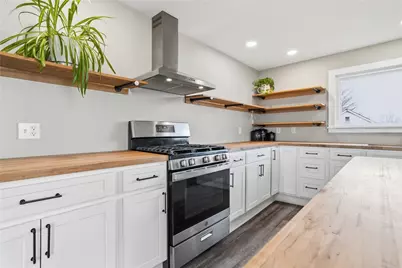 13694 S Perry Lane, Washington Twp, PA 16412 - Photo 2