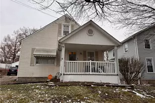 354 Euclid Ave, Sharon, PA 16146 - Photo 2