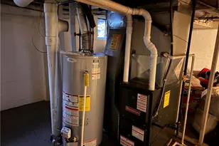 354 Euclid Ave, Sharon, PA 16146 - Photo 8