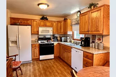 1306 Locust Ave, Apollo Boro, PA 15673 - Photo 22