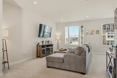 200 Amon St, Cranberry Township, PA 16066 - Photo 14