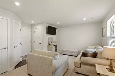 200 Amon St, Cranberry Township, PA 16066 - Photo 8