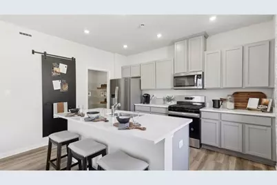 136 Smith Lane, Chippewa Township, PA 15010 - Photo 6