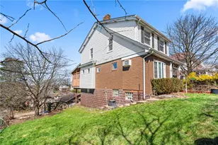 590 Vinemont St, Banksville/Westwood, PA 15205 - Photo 4