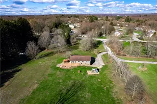 301 Old Plank Rd, Twp of But SW, PA 16002 - Photo 40