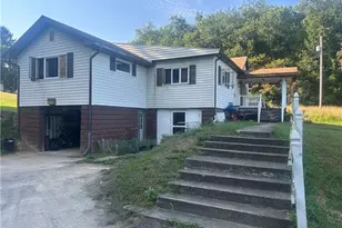 65 Sandrock Rd, Franklin Township, PA 15486 - Photo 2