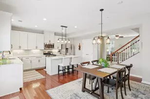 705 Broadmore Ln, Pine Township, PA 15090 - Photo 10