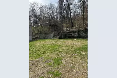 809 Davis Ave, McKees Rocks, PA 15136 - Photo 6