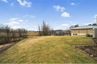 980 Renton Rd, Pittsburgh, PA 15239 - Photo 32