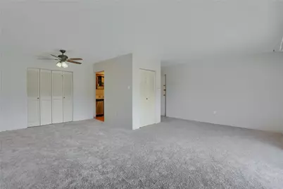 220 Coraopolis Road #10, Kennedy Township, PA 15108 - Photo 10