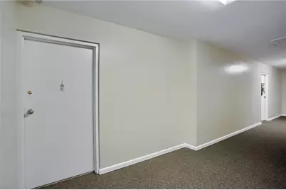 220 Coraopolis Road #10, Kennedy Township, PA 15108 - Photo 36