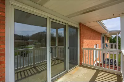 220 Coraopolis Road #10, Kennedy Township, PA 15108 - Photo 20