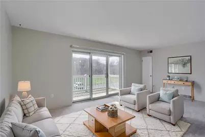 220 Coraopolis Road #10, Kennedy Township, PA 15108 - Photo 4