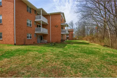 220 Coraopolis Road #10, Kennedy Township, PA 15108 - Photo 40