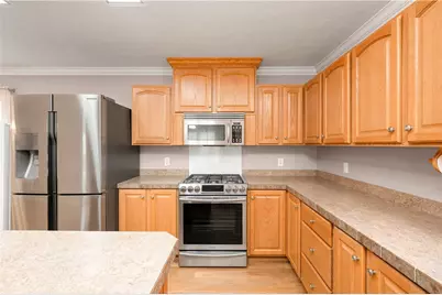 605 Amy Ln, Center Township, PA 16001 - Photo 12