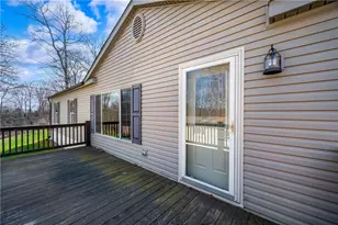 605 Amy Ln, Center Township, PA 16001 - Photo 4