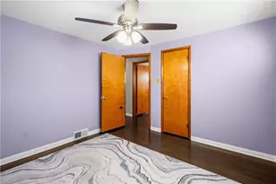 2204 Wilma Dr, Robinson Twp, PA 15108 - Photo 20