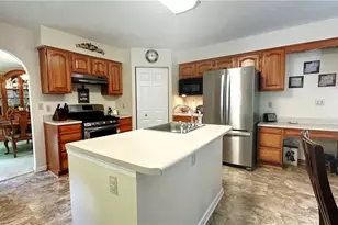 440 Chapeldale Dr, Upper Burrell, PA 15613 - Photo 12