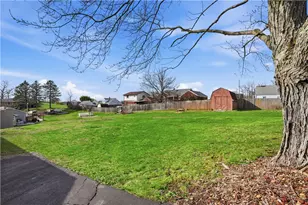 1701 Truman Dr, Hopewell Township, PA 15001 - Photo 10