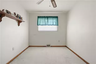 1701 Truman Dr, Hopewell Township, PA 15001 - Photo 26