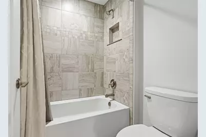 213 Hickory Ln, Adams Township, PA 16046 - Photo 30