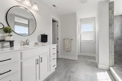 213 Hickory Ln, Adams Township, PA 16046 - Photo 22