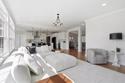 213 Hickory Ln, Adams Township, PA 16046 - Photo 12