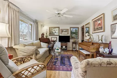 2396 High Oak Dr, Banksville/Westwood, PA 15220 - Photo 4