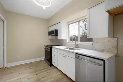 1717 Suburban Avenue, Beechview, PA 15216 - Photo 10