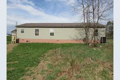 705 Petersburg Road, Connellsville, PA 15425 - Photo 2
