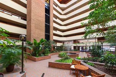 307 S Dithridge St #212, Pittsburgh, PA 15213 - Photo 4