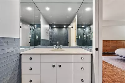 307 S Dithridge St #212, Pittsburgh, PA 15213 - Photo 46