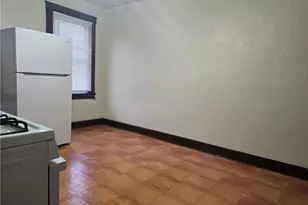 1029 Brownsville Rd, Pittsburgh, PA 15210 - Photo 12