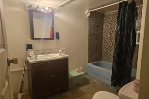 1029 Brownsville Rd, Pittsburgh, PA 15210 - Photo 16