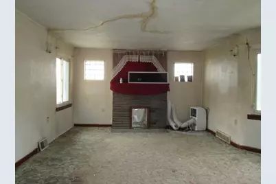 4022 Pittsburgh Road, Perry Township, PA 15012 - Photo 6