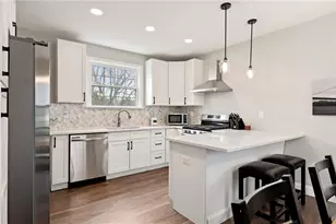 409 Bluff St, Canonsburg, PA 15317 - Photo 12