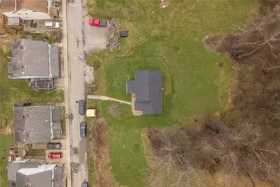 32 Maple Street, Ellsworth Boro, PA 15331 - Photo 6