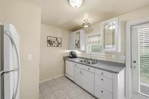 252 Berry St, Baden, PA 15005 - Photo 16