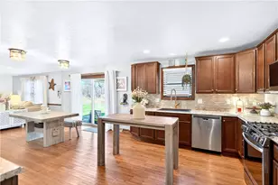 225 Andrew Dr, Jefferson Hills, PA 15025 - Photo 4