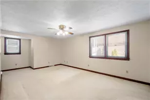 5513 Claytonia Dr, Bethel Park, PA 15102 - Photo 20