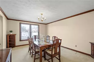 5513 Claytonia Dr, Bethel Park, PA 15102 - Photo 8