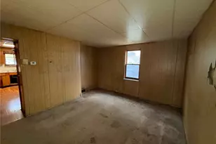 408 Simms St, Pittsburgh, PA 15211 - Photo 2