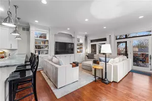 1401 Navahoe Dr, Pittsburgh, PA 15228 - Photo 6