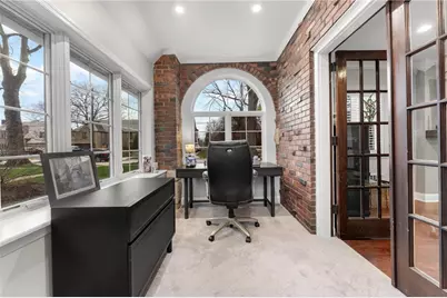 1401 Navahoe Dr, Pittsburgh, PA 15228 - Photo 14