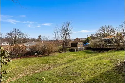 427 Carolina Dr, Oakdale, PA 15071 - Photo 28