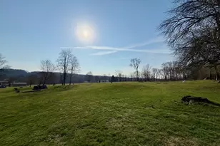 414 Gardner Center Rd, Shenango Township, PA 16101 - Photo 6